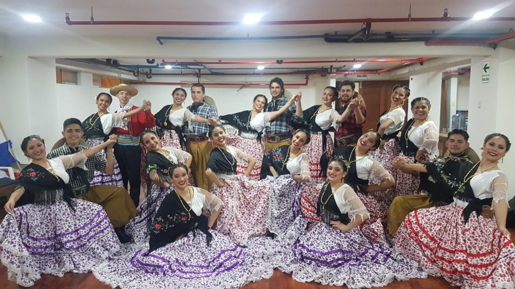 Surcos de mi tierra